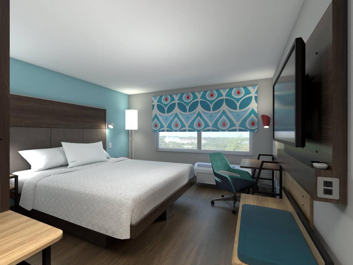 Tru By Hilton Pensacola Airport Medical Center Hotel Exterior photo