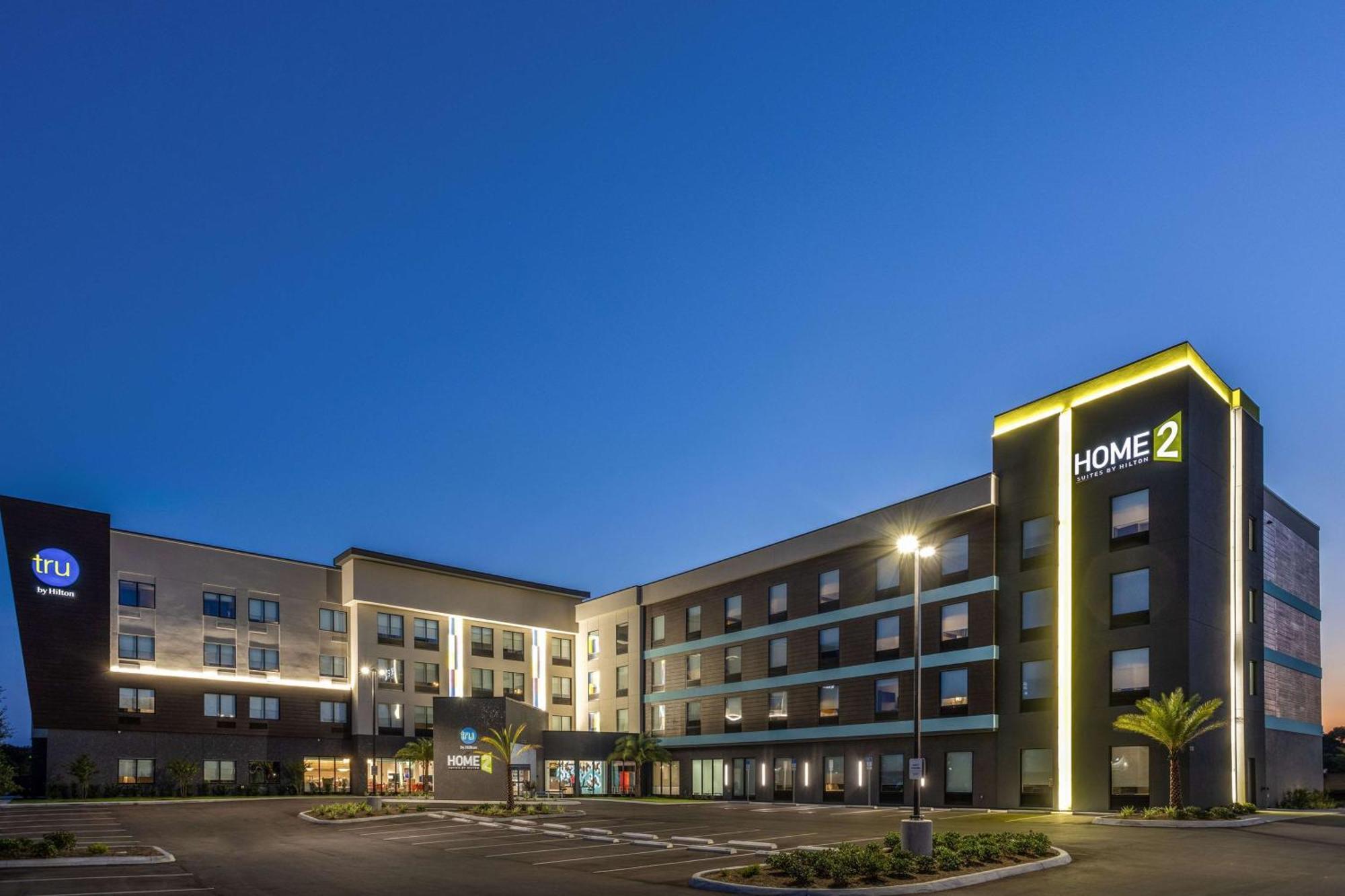 Tru By Hilton Pensacola Airport Medical Center Hotel Exterior photo